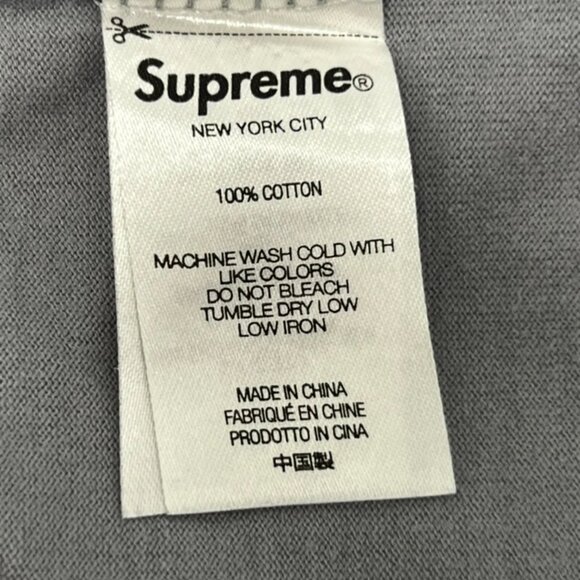 Supreme x Louis Vuitton Box Tee - Picture 5 of 5